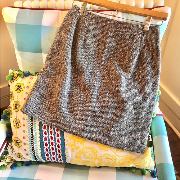 Ann Taylor Wool Pencil Skirt with Gold Flecks - Picture 7 of 10